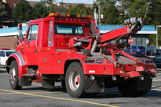 The Ins and Outs of Emergency Towing